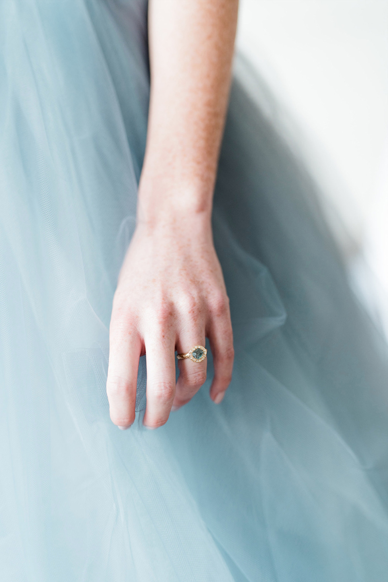 Alternative bridal sapphire ring