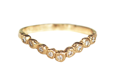 9 Diamond V-ring curved band