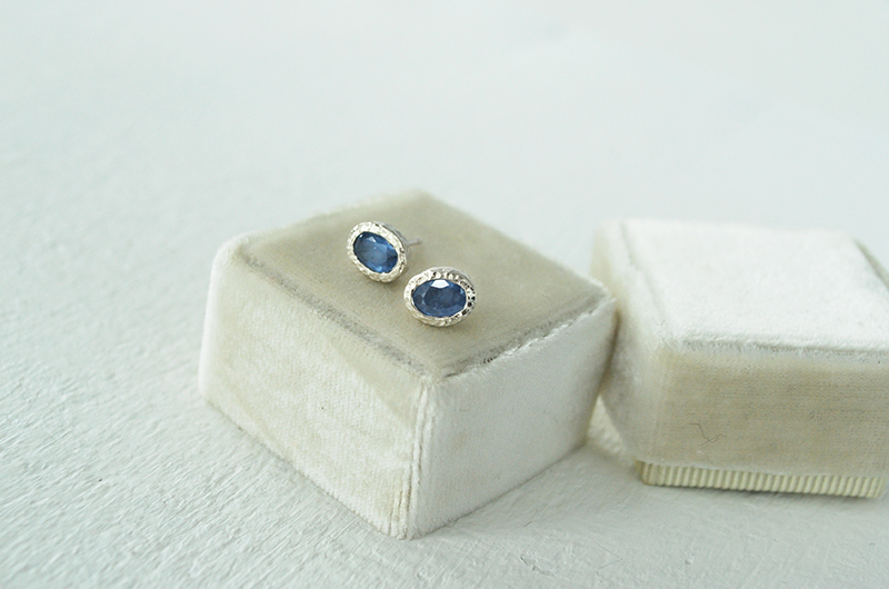 Blue sapphire white gold studs, made in Toronto, Canada