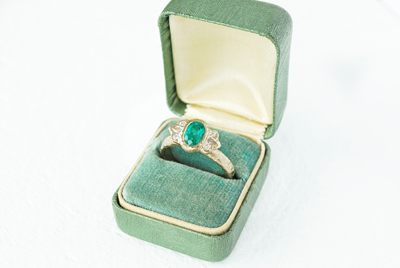 emerald diamond ring with hammered gold, custom handmade  in Toronto