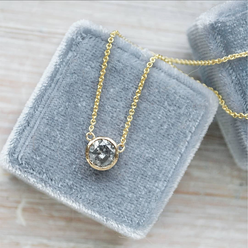 nature inspired hammered gold necklace with salt and pepper diamond, made in Canada
