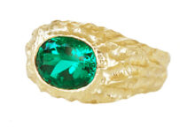 Men's textured gold ring with emerald